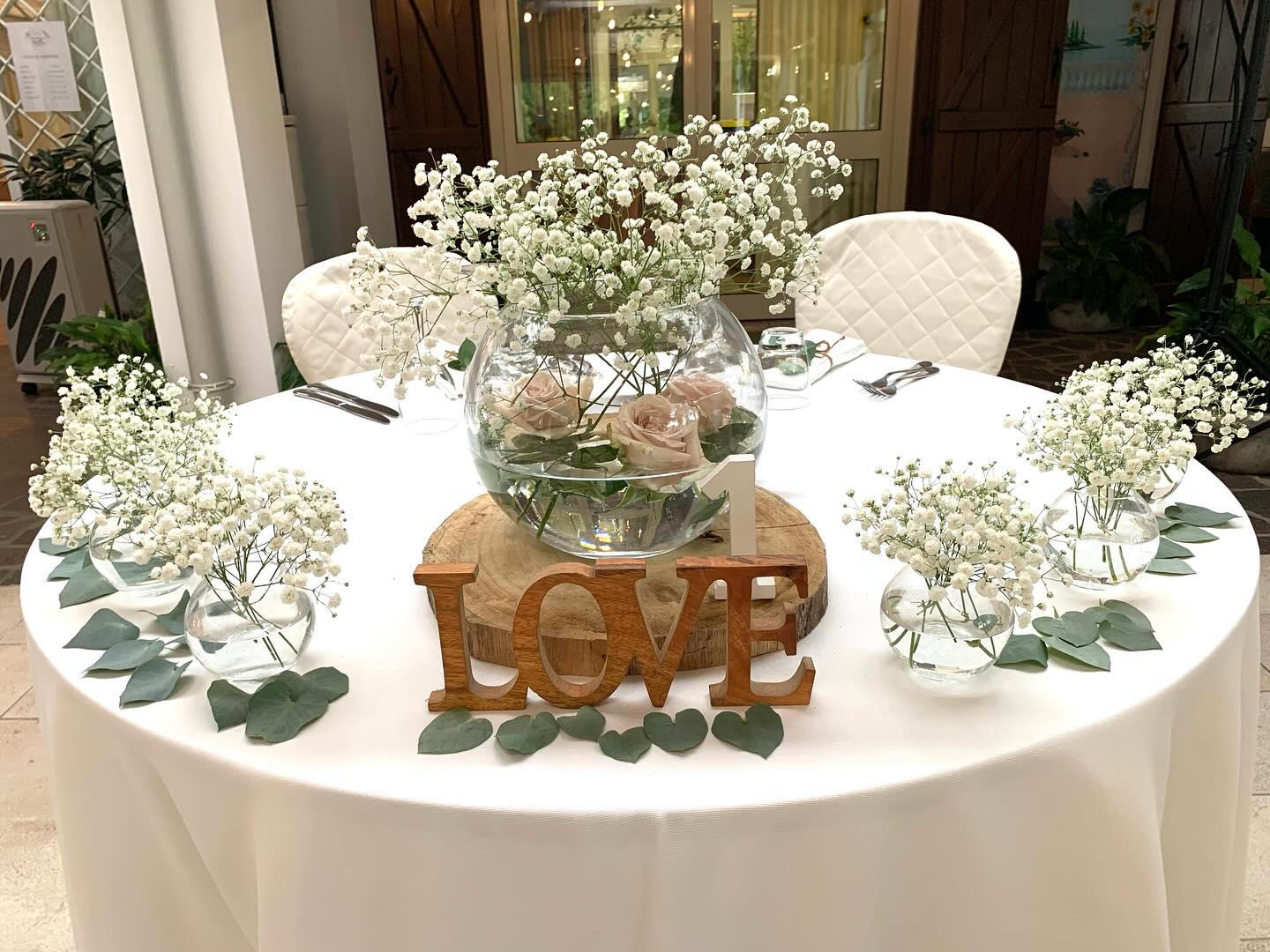 Couple table